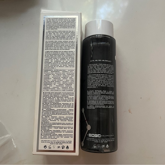 NWT GLAMGLOW Supertoner Exfoliating Acid Solution 1 Fl Oz - Picture 3 of 3